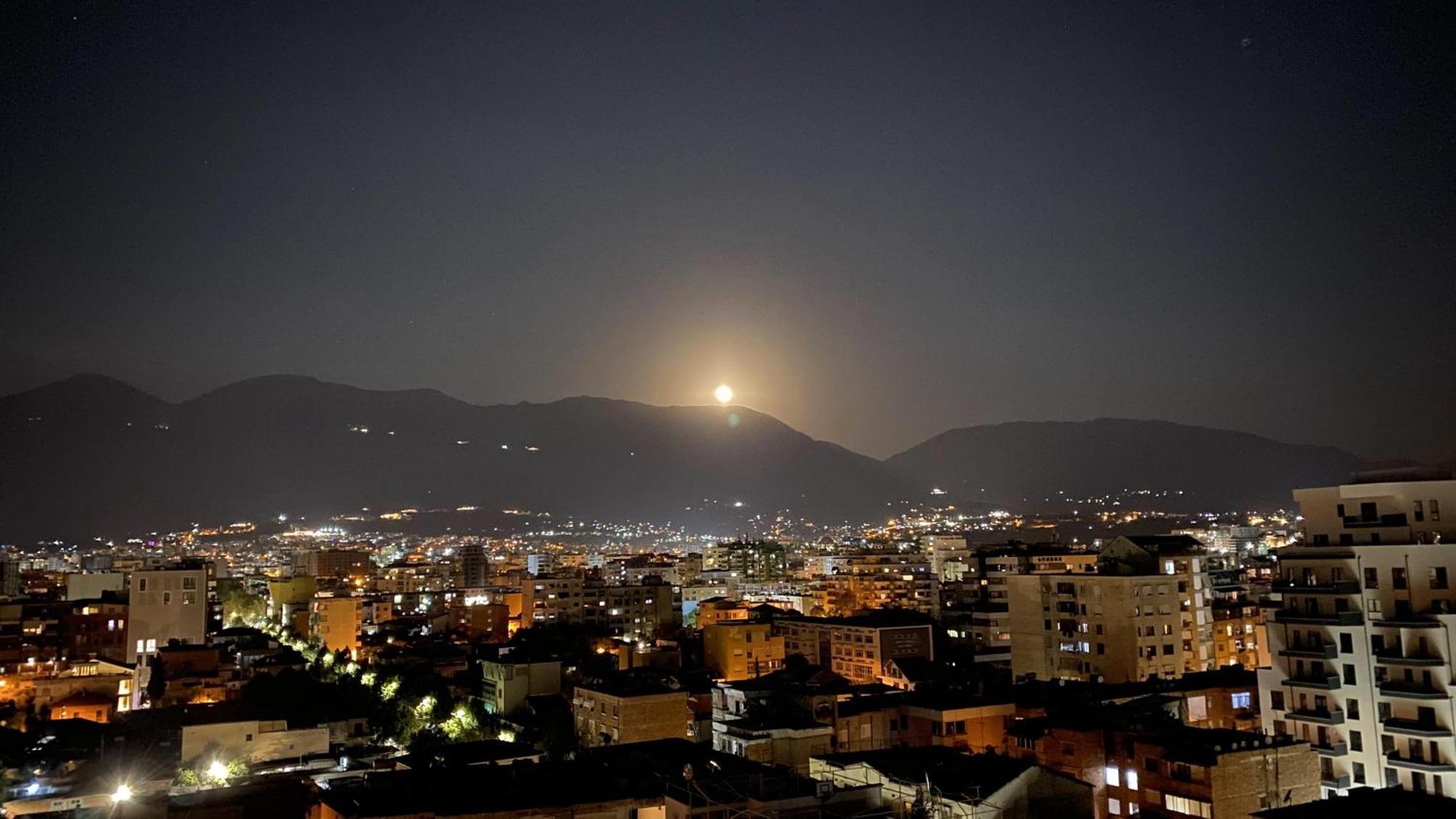 "Superattico" - Central Tirana Gorgeous Penthouse, Free Parking Εξωτερικό φωτογραφία